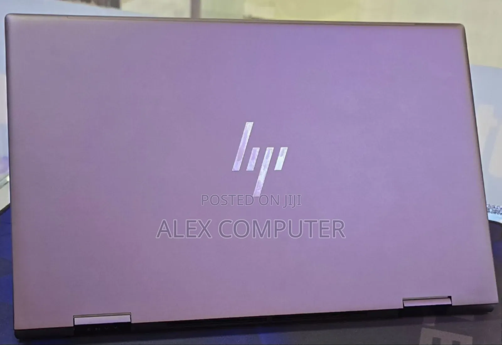 New Laptop HP Envy X360 8GB Intel Core I5 SSD 512GB