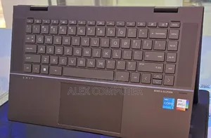 New Laptop HP Envy X360 8GB Intel Core I5 SSD 512GB