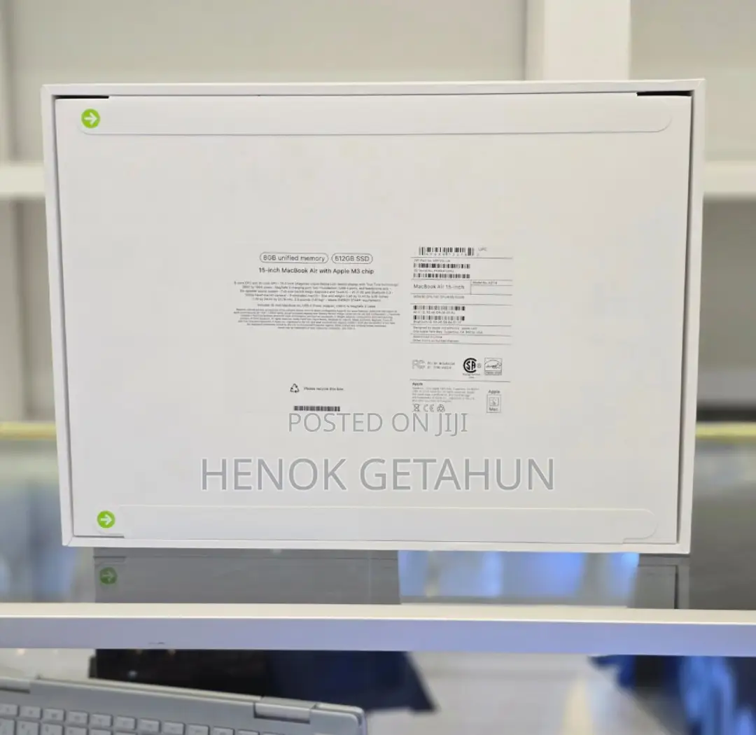 New Laptop Apple MacBook Air 2024 M3 15-inch 8GB Apple M3 SSD 512GB