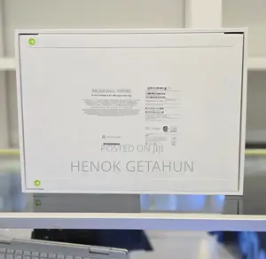 Photo - New Laptop Apple MacBook Air 2024 M3 15-inch 8GB Apple M3 SSD 512GB