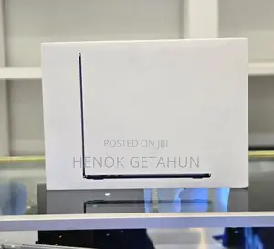 New Laptop Apple MacBook Air 2024 M3 15-inch 8GB Apple M3 SSD 512GB