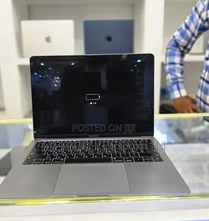 Photo - New Laptop Apple MacBook Air 2019 16GB Intel Core I5 SSD 256GB