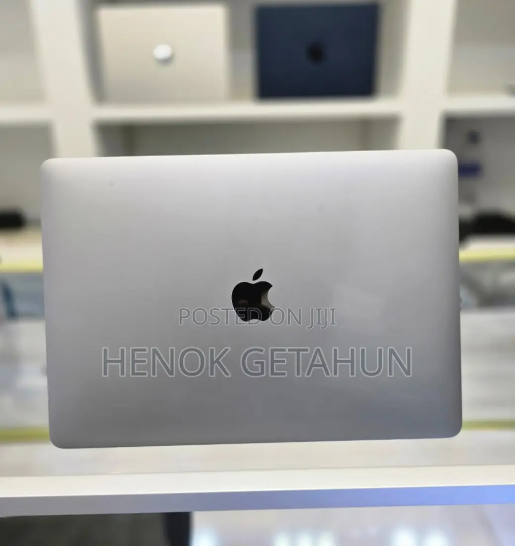 New Laptop Apple MacBook Air 2019 16GB Intel Core I5 SSD 256GB