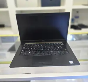 New Laptop Dell Latitude 5310 8GB Intel Core I7 SSD 512GB