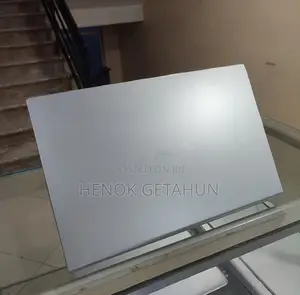 New Laptop Asus VivoBook 15 X505BA 8GB Intel Core I7 SSD 512GB