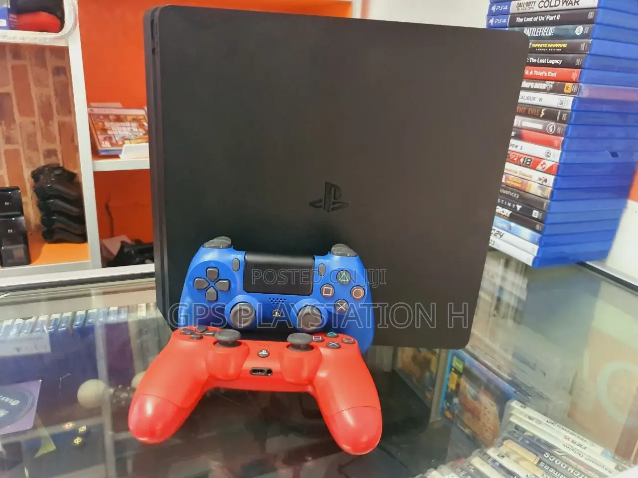 Playstation 4(Playstation 4slim)