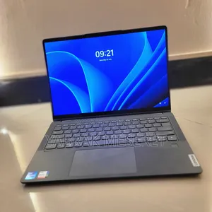 New Laptop Lenovo Flex 5 18GB Intel Core I7 SSD 512GB