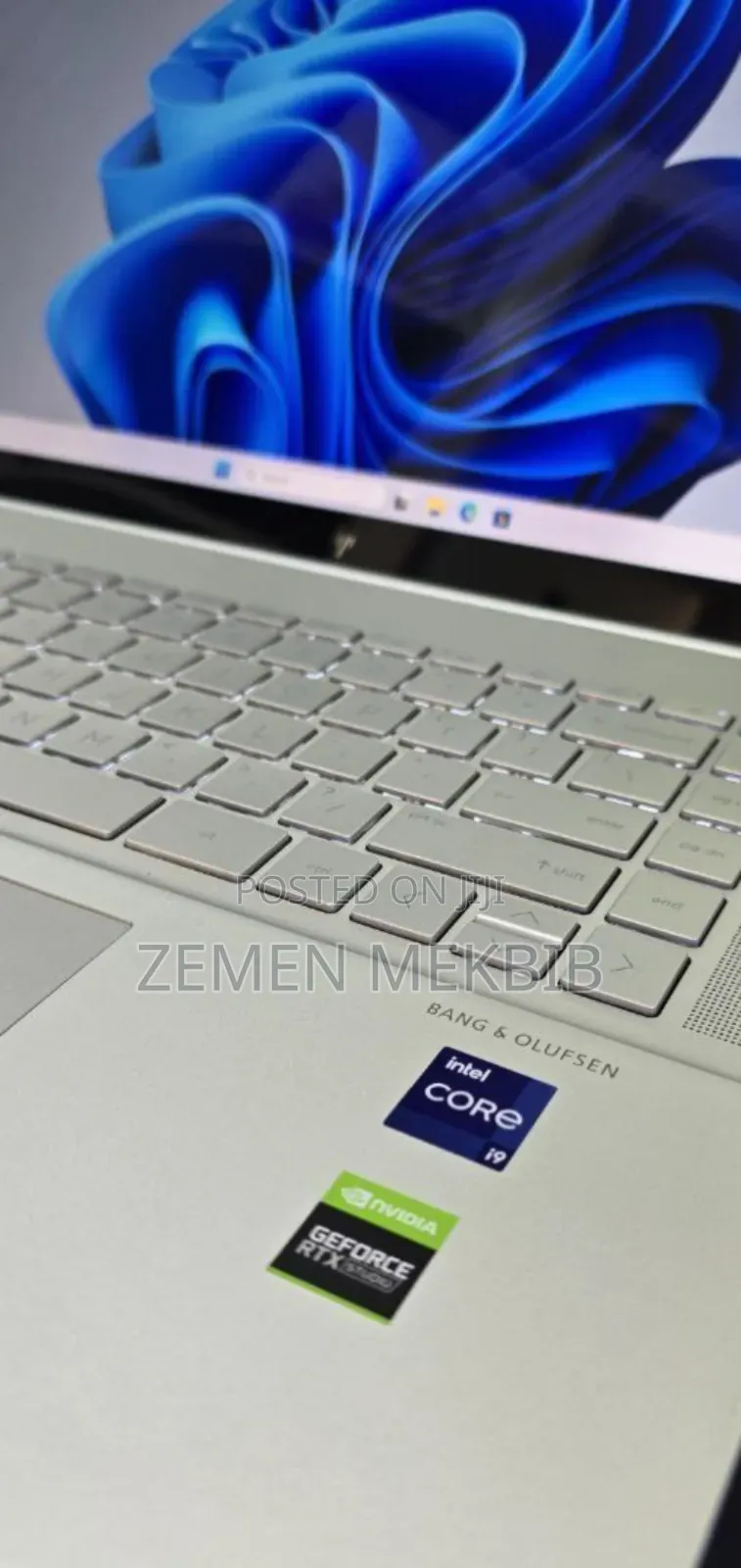 New Laptop HP Envy 14 16GB Intel Core I9 SSD 512GB