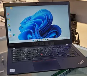 Photo - New Laptop Lenovo Thinkpad T14s Gen 1 16GB Intel Core I5 SSD 256GB