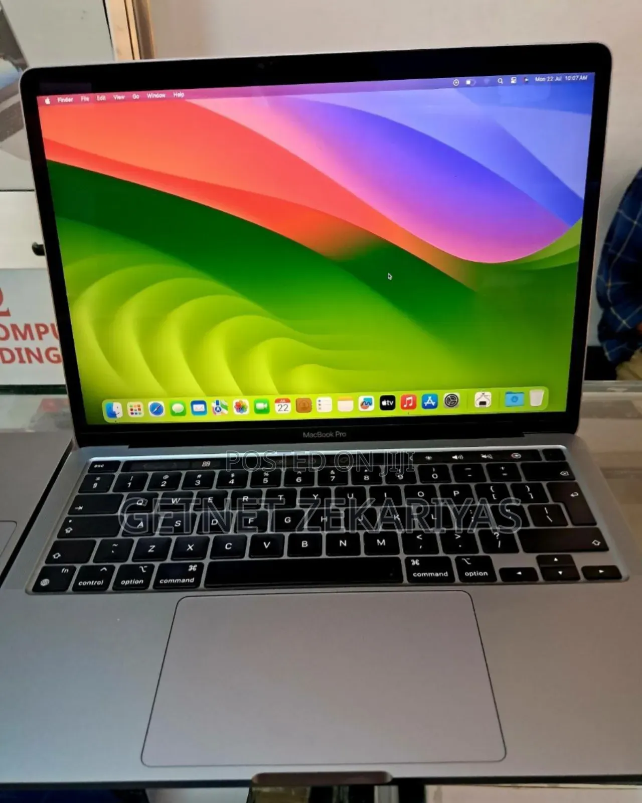 New Laptop Apple MacBook Pro 2019 16GB Intel Core i9 SSD 1T
