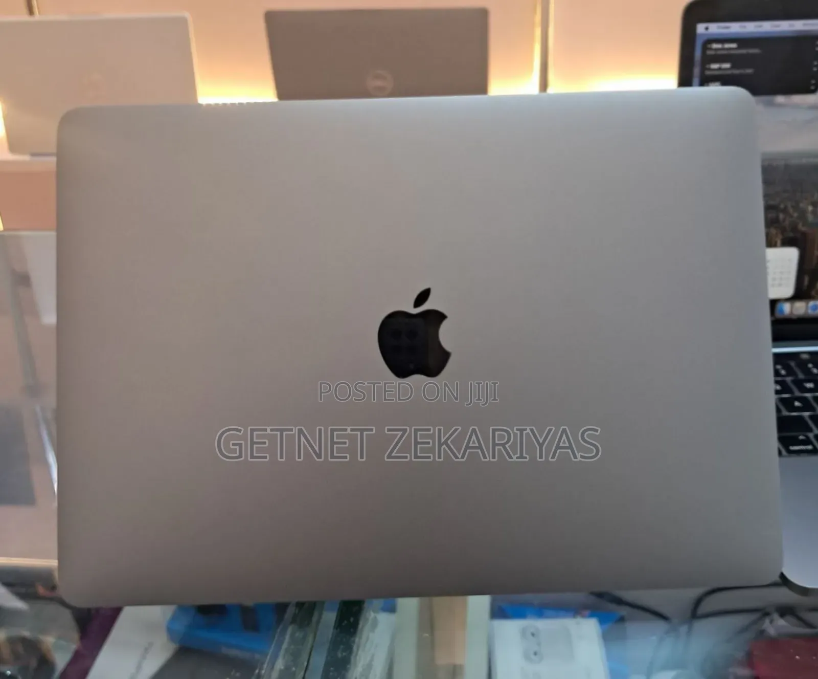 New Laptop Apple MacBook Pro 2019 16GB Intel Core i9 SSD 1T