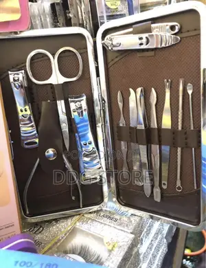 Photo - Mini Nail Set