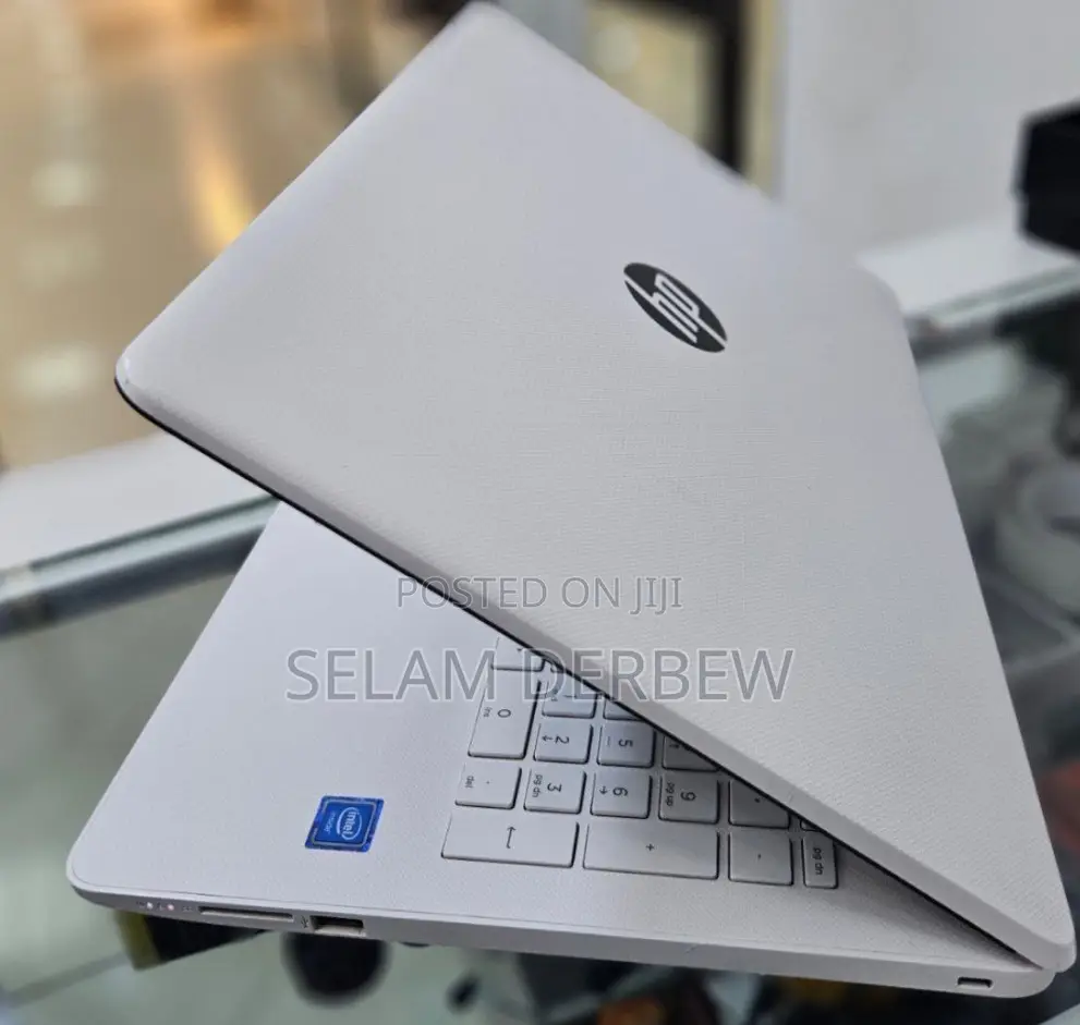 New Laptop HP Stream Notebook 4GB Intel Celeron SSD 60GB