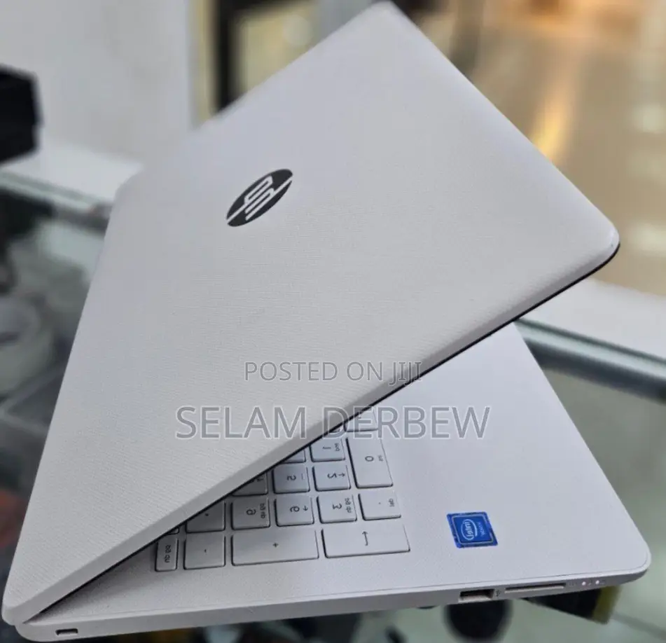 New Laptop HP Stream Notebook 4GB Intel Celeron SSD 60GB