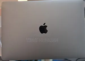 New Laptop Apple MacBook 2018 32GB Intel Core I9 SSD 1T