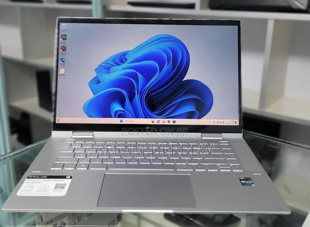 New Laptop HP Envy X360 16GB Intel Core I5 SSD 1T
