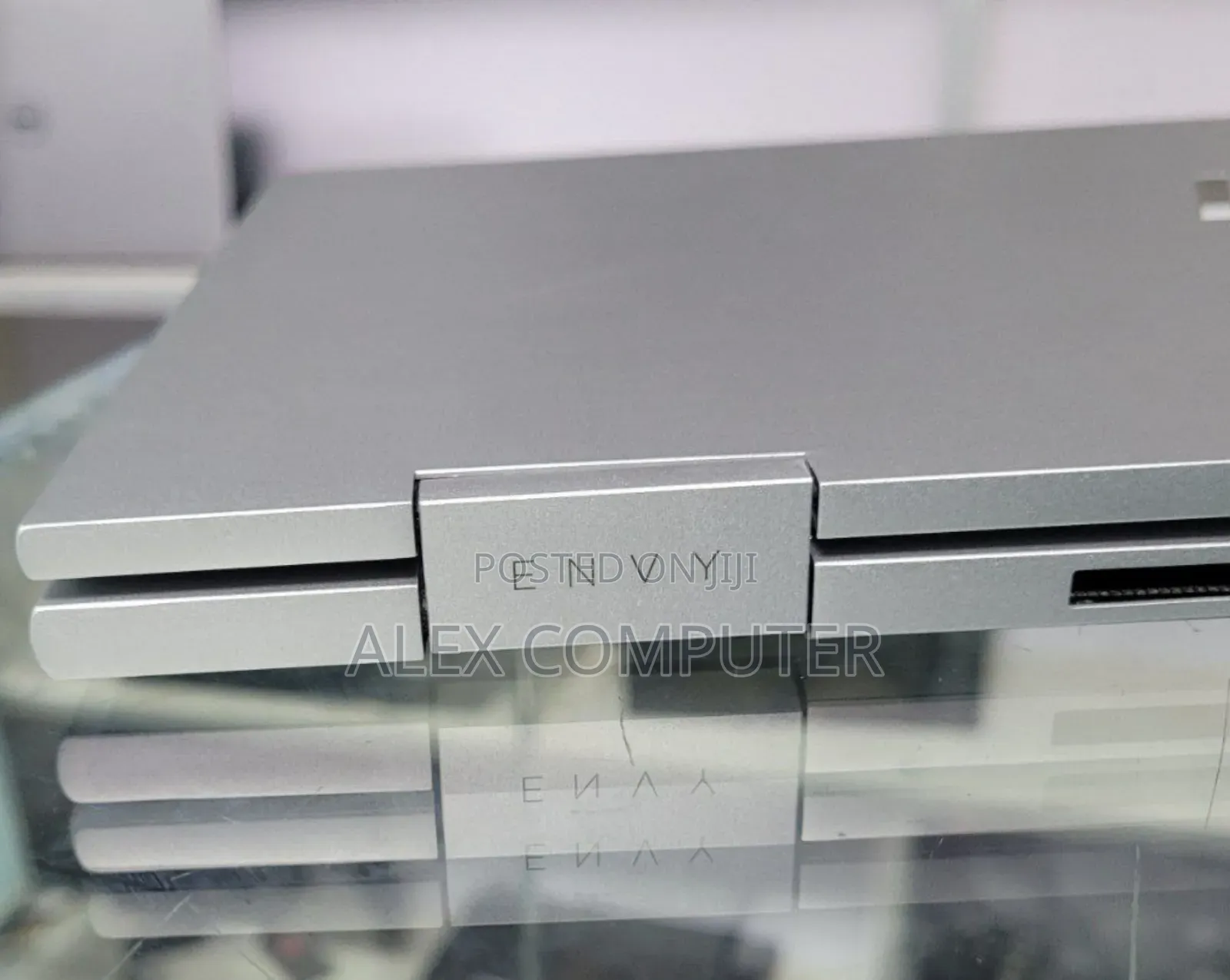 New Laptop HP Envy X360 16GB Intel Core I5 SSD 1T