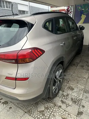 Hyundai Tucson Limited AWD 2020 Gold