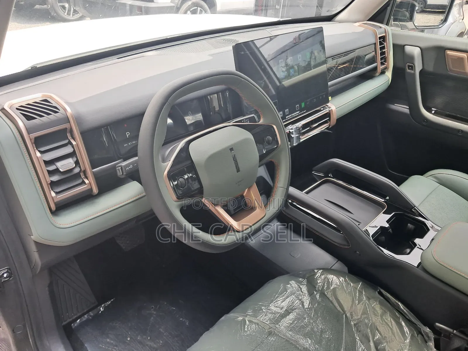 New Chery iCar EQ3 2024 White