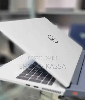 New Laptop Dell G15 5511 16GB AMD Ryzen 7 SSD 512GB