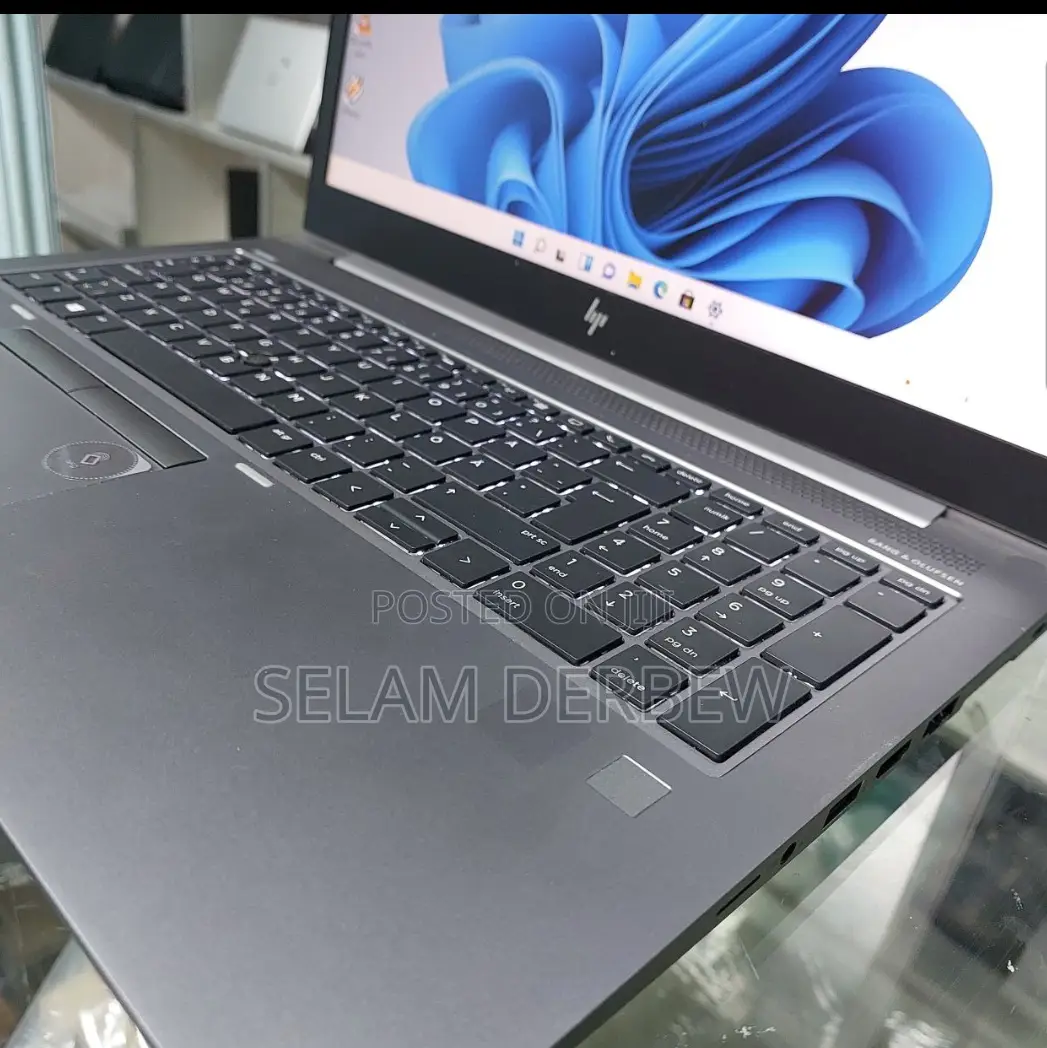 New Laptop HP ZBook 15 16GB Intel Core I7 SSD 512GB