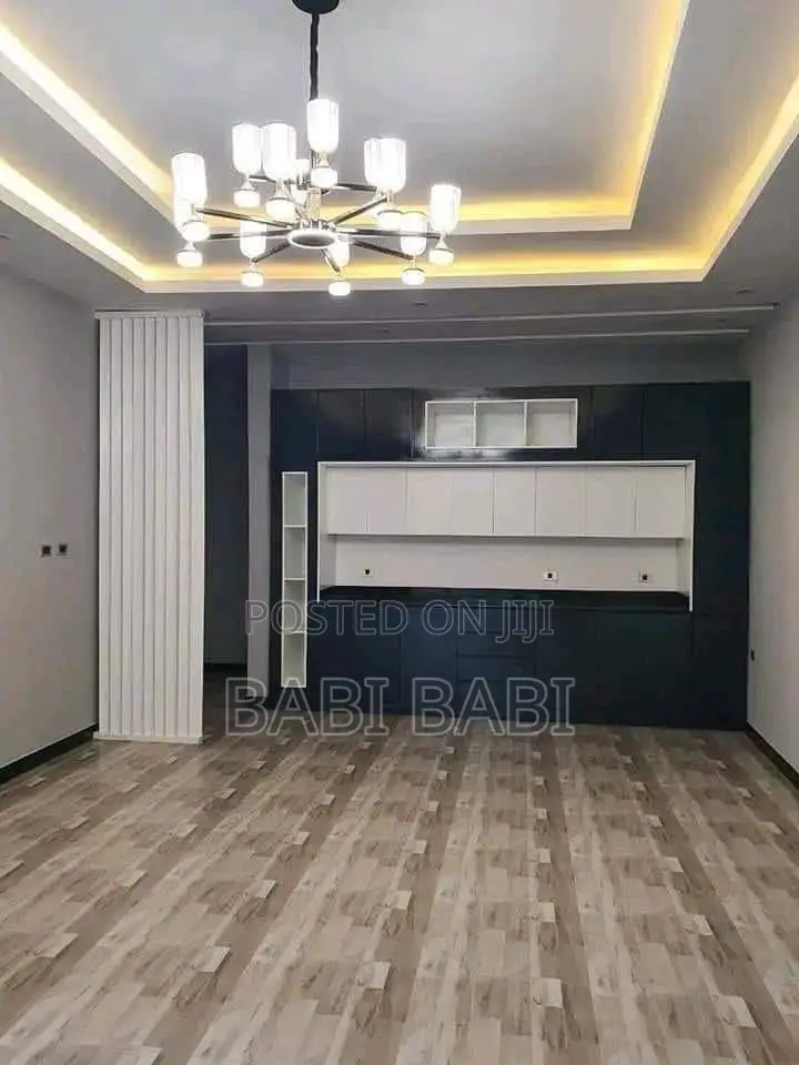 7bdrm House in ሰሚት 72 አከባቢ, Yeka for sale