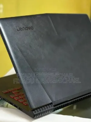 New Laptop Lenovo Legion Y520 8GB Intel Core i7 HDD 2T