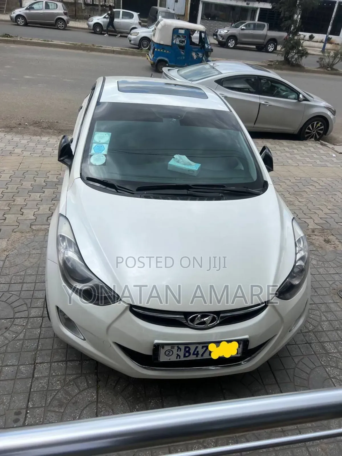 Hyundai Avante 2013 White