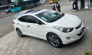 Hyundai Avante 2013 White