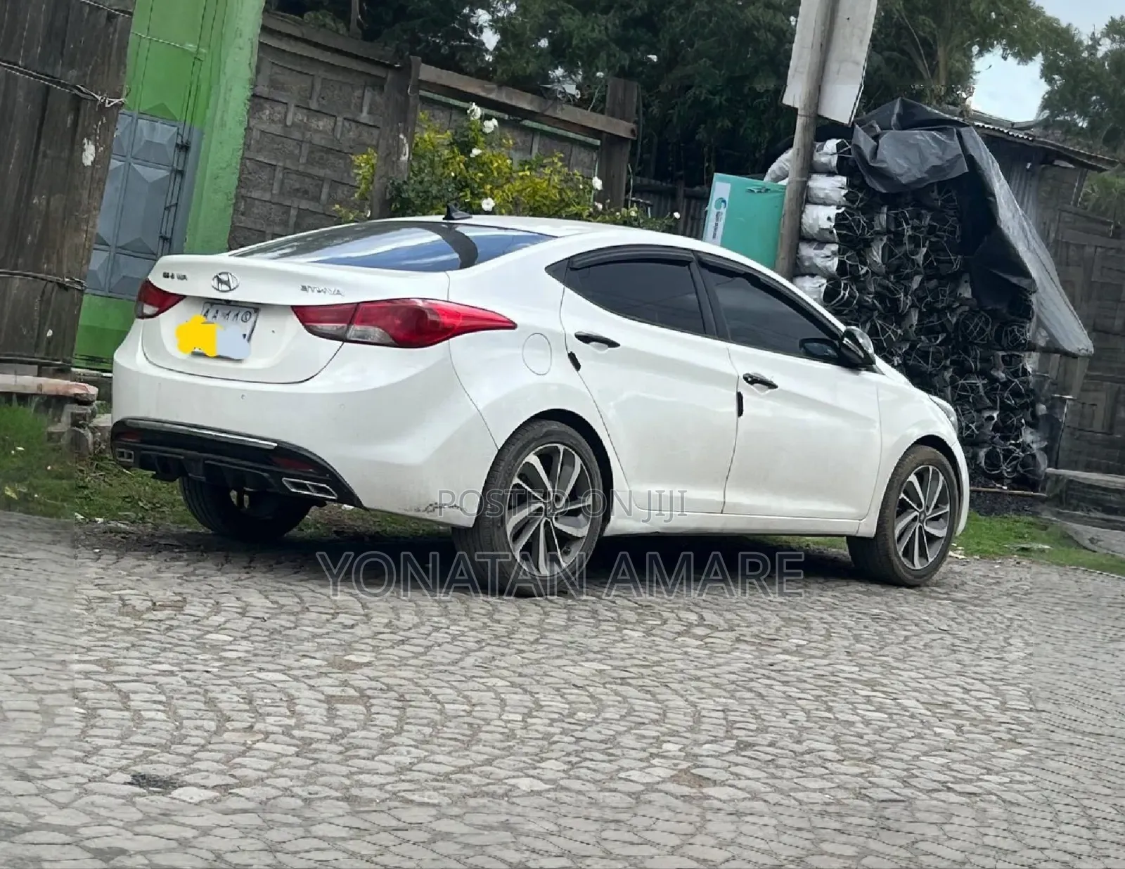 Hyundai Avante 2013 White