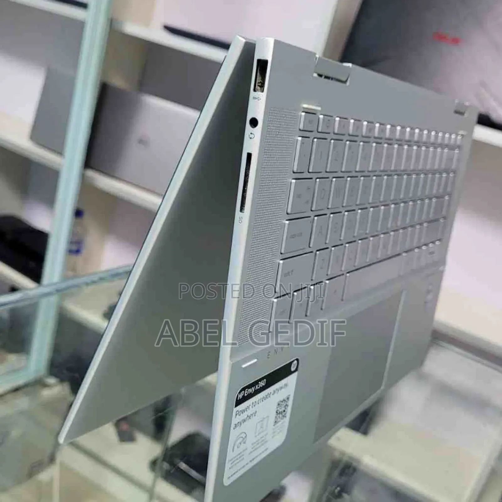 New Laptop HP Envy X360 16GB Intel Core I5 SSD 512GB