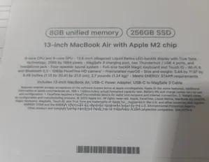 Photo - New Laptop Apple MacBook Air 2022 M2 8GB Apple M2 SSD 256GB