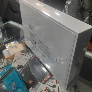 New Laptop Apple MacBook Air 2022 M2 8GB Apple M2 SSD 256GB