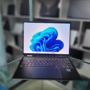 Photo - New Laptop HP Spectra 13 16GB Intel Core I7 SSD 512GB