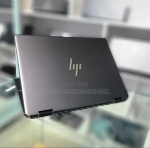 New Laptop HP Spectra 13 16GB Intel Core I7 SSD 512GB