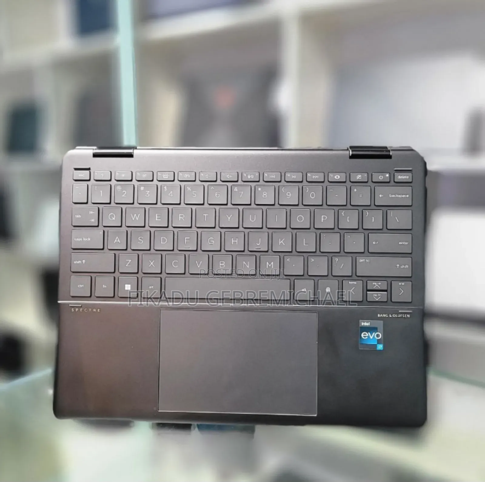 New Laptop HP Spectra 13 16GB Intel Core I7 SSD 512GB