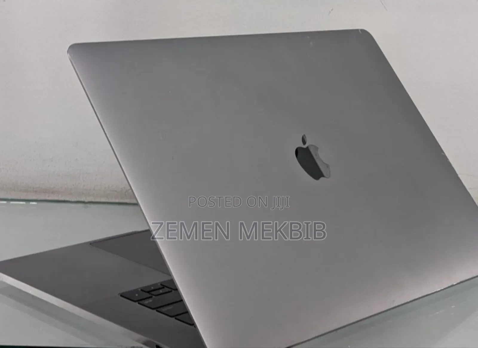 New Laptop Apple MacBook Pro 2018 32GB Intel Core I7 SSD 512GB