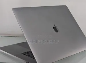 New Laptop Apple MacBook Pro 2018 32GB Intel Core I7 SSD 512GB