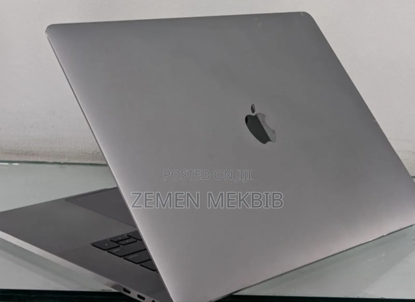 New Laptop Apple MacBook Pro 2018 32GB Intel Core I7 SSD 512GB