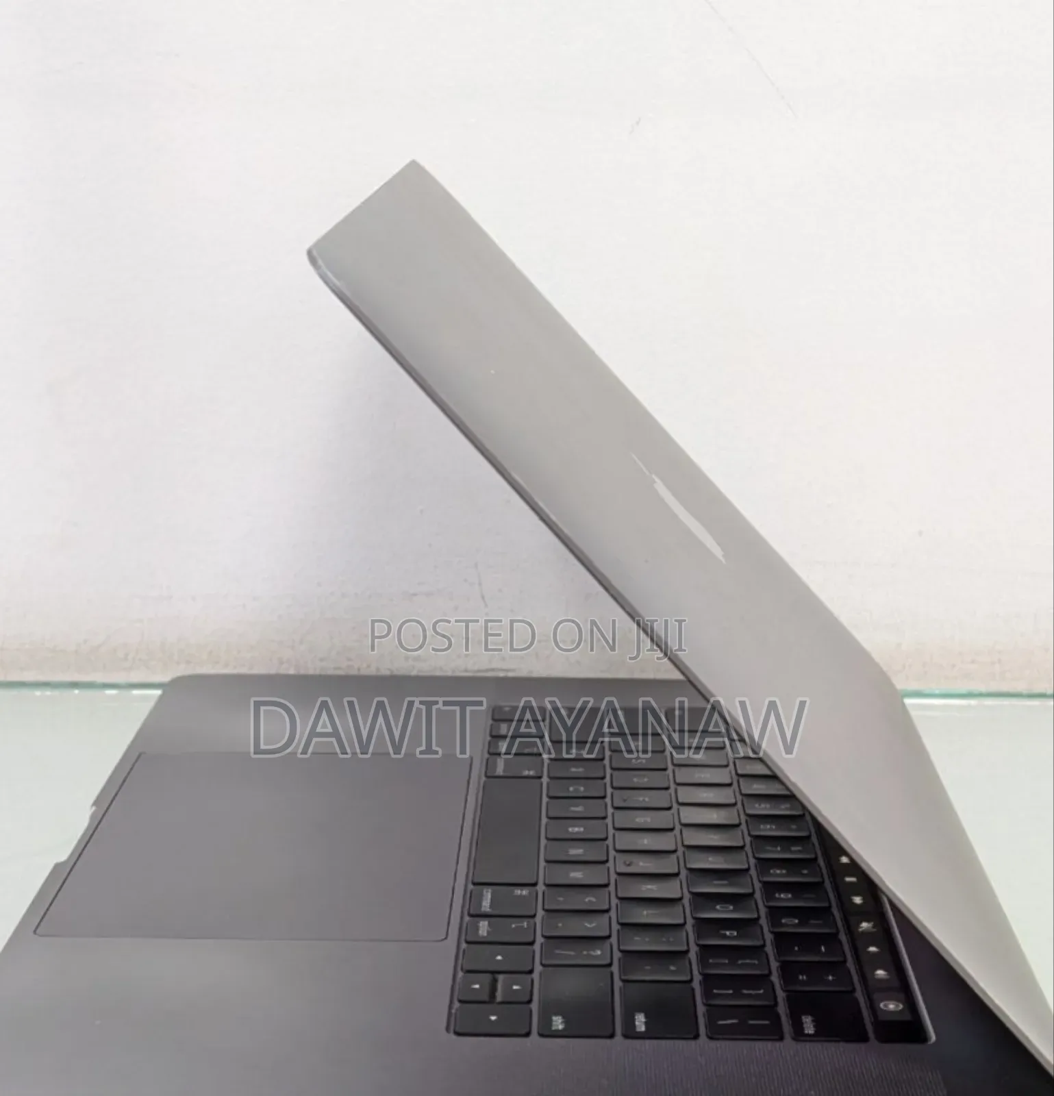 New Laptop Apple MacBook Pro 2018 32GB Intel Core I7 SSD 512GB