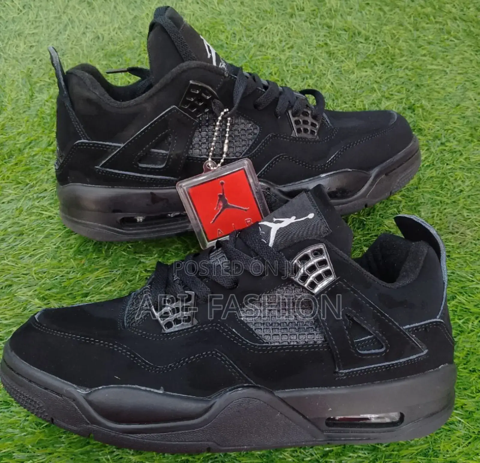 Jordan 4 Black Cat