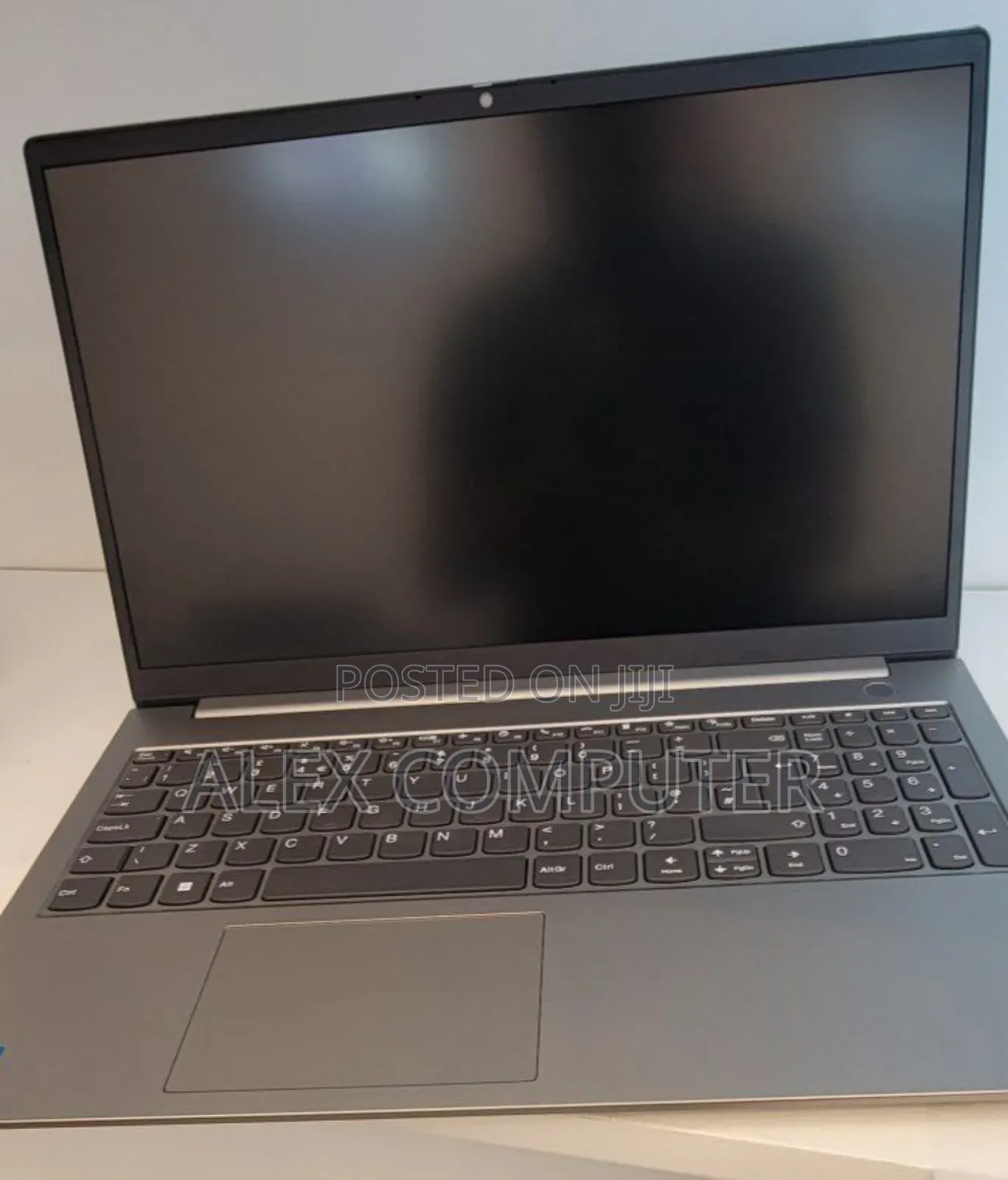 New Laptop 8GB Intel Core I5 SSD 512GB