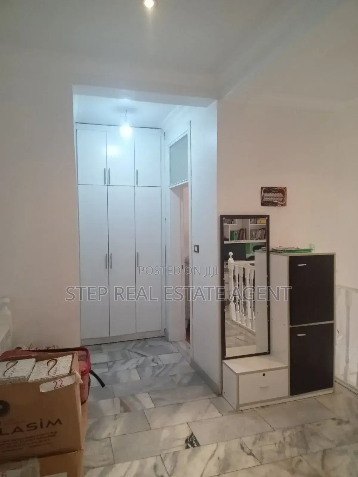 4bdrm Apartment in Bole for sale