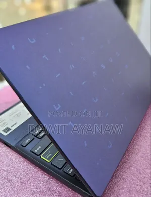 New Laptop Asus VivoBook 15 X505BA 4GB Intel Core 2 Duo SSD 128GB