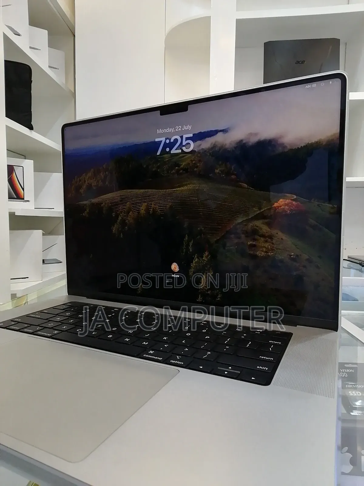 New Laptop Apple MacBook Pro 2023 M2 Pro 16-Inch 16GB Apple M2 SSD 1T