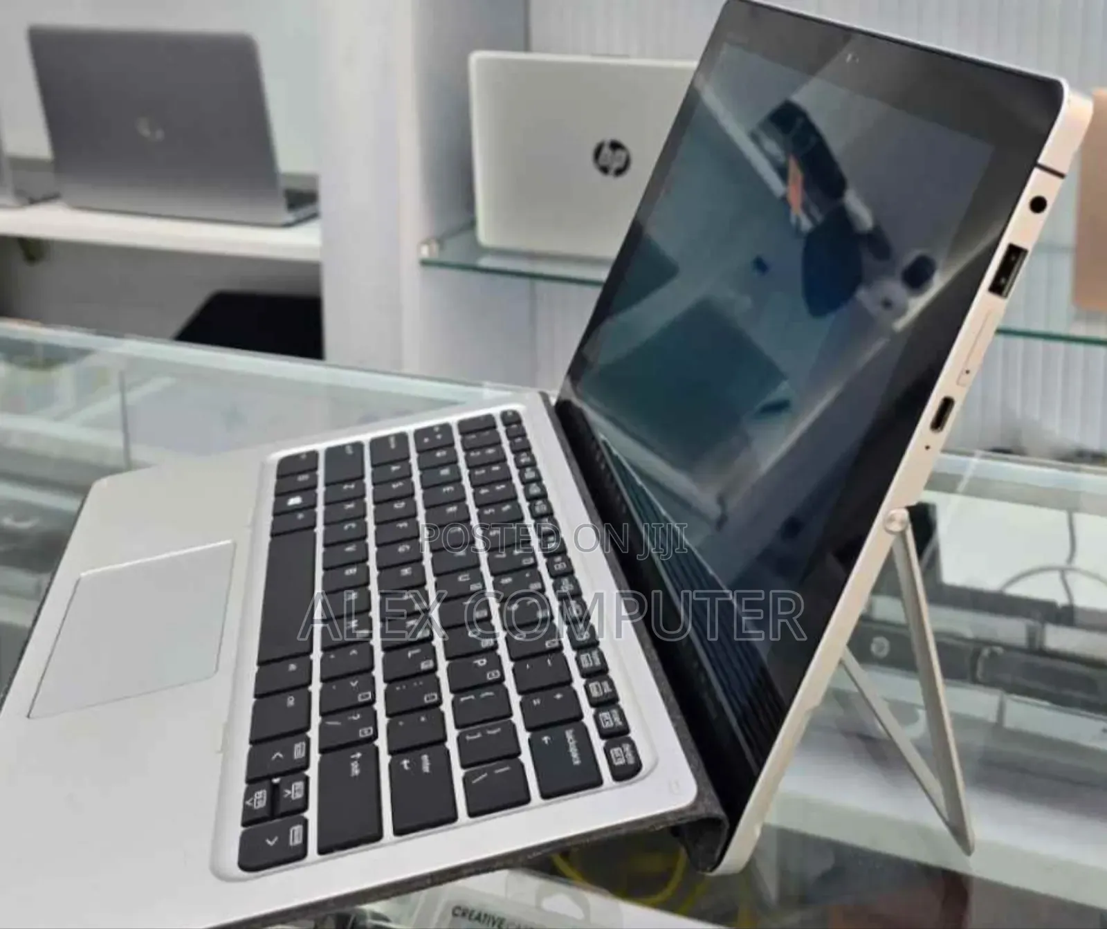 New Laptop HP Elite X2 1012 8GB Intel SSD 256GB