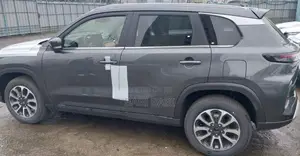 New Suzuki Vitara 2024 Gray