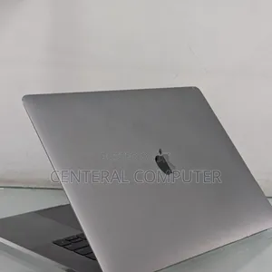 New Laptop Apple MacBook Pro 2018 32GB Intel Core I7 SSD 512GB