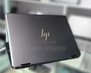 Photo - New Laptop HP Spectre 16GB Intel Core I7 SSD 512GB