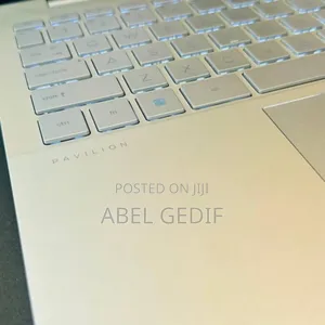 New Laptop HP Pavilion 14 16GB Intel Core I7 SSD 1T